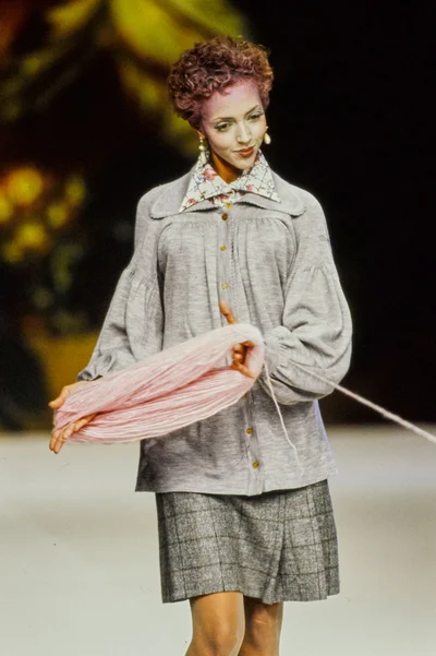 Look 25